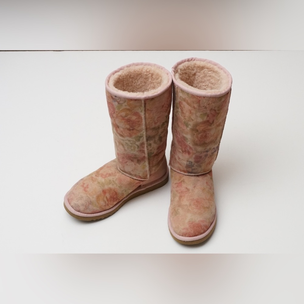 UGG Classic Tall Romantic Floral Boots Size 7